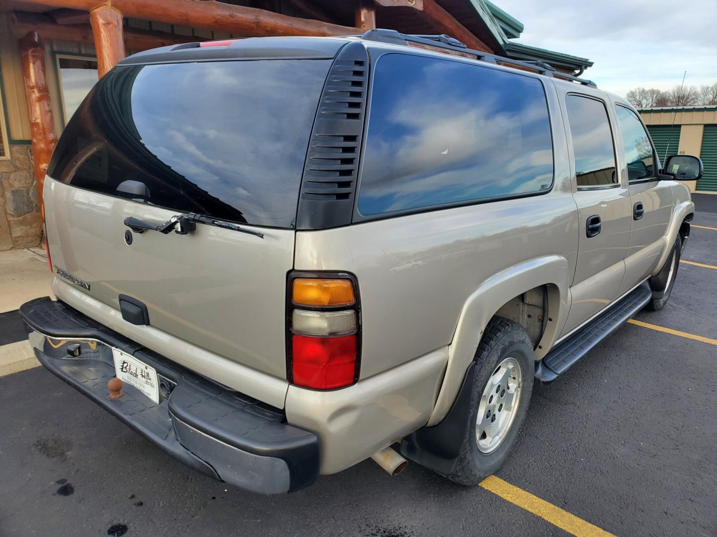 2006 Pewter Chevrolet Suburban LS (3GNFK16ZX6G) with an 5.3L V8 Vortec SFI Flex Fuel engine, 4-Speed Automatic transmission, located at 1600 E Hwy 44, Rapid City, SD, 57703, (605) 716-7878, 44.070232, -103.171410 - Photo#7